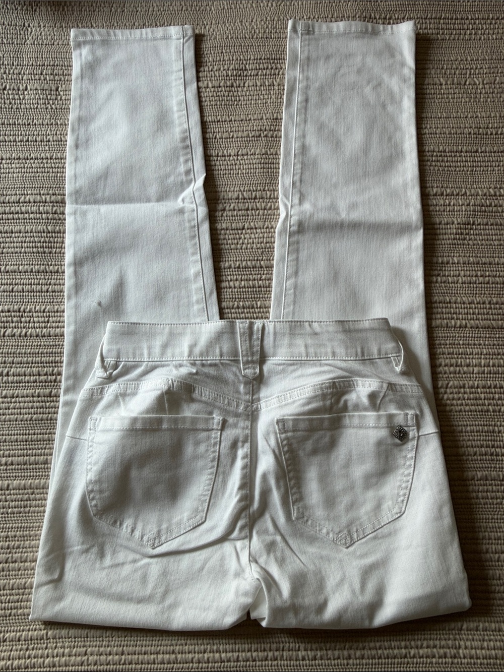 Democracy Ab solution Straight-Leg Jeans in White | Sz 2 - Picture 2 of 6